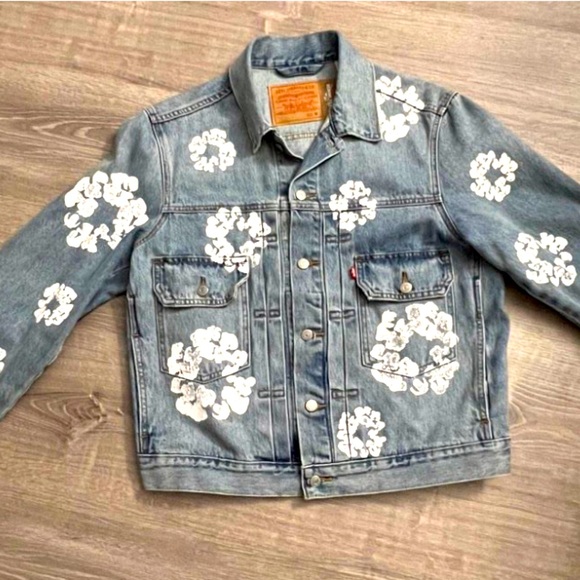 Denim Tears all over Wreath Trucker Jacket Denim Tears all over Wreath Trucker Jacket